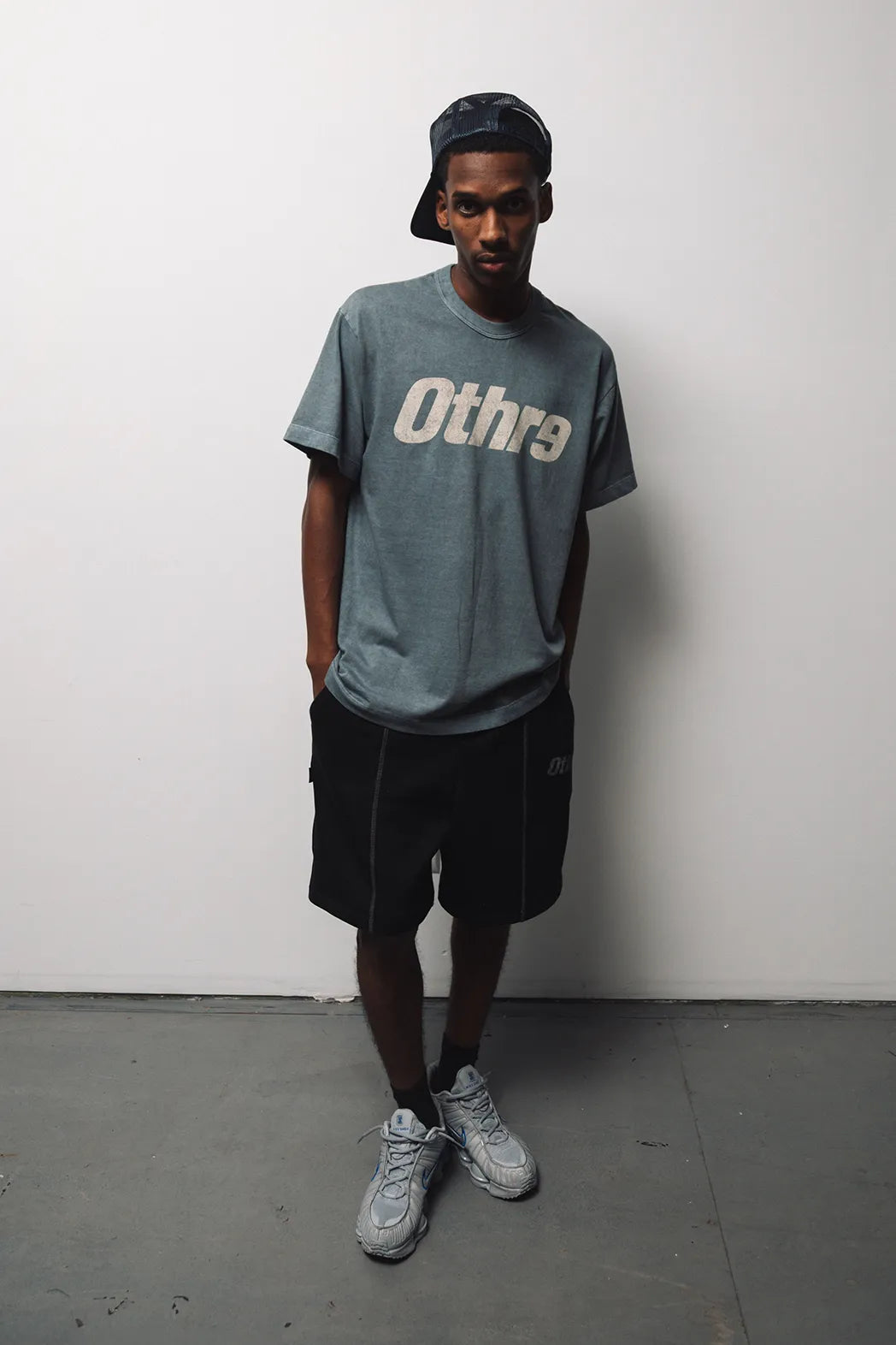 CONCRETE.OTR HEAVY TEE