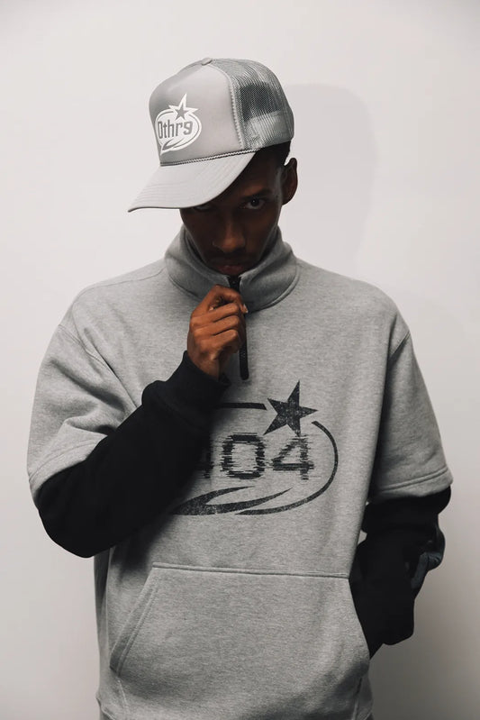 FORM.404 LAYER HIGH NECK SWEATSHIRT