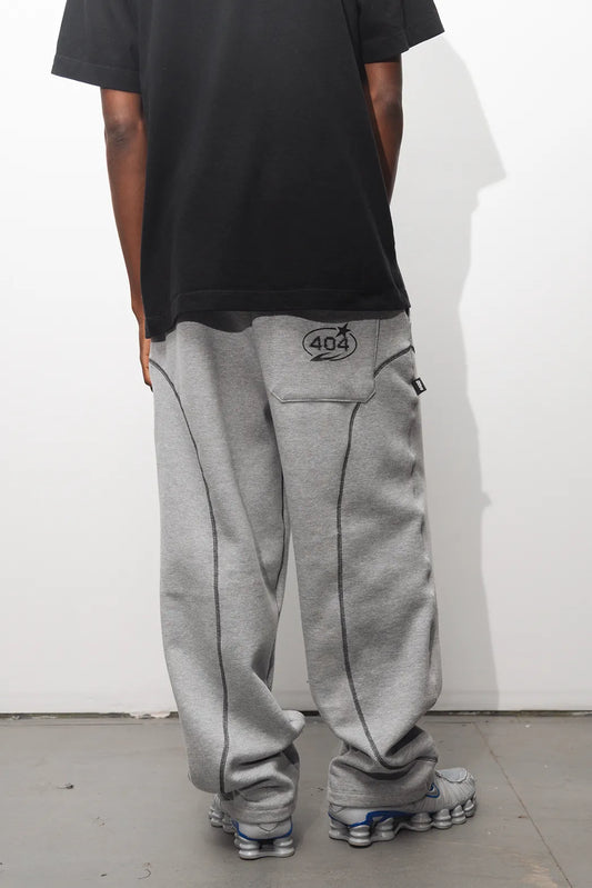 CONCRETE.404 CUT SWEATPANTS