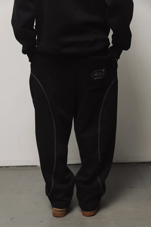 CONCRETE.404 CUT SWEATPANTS